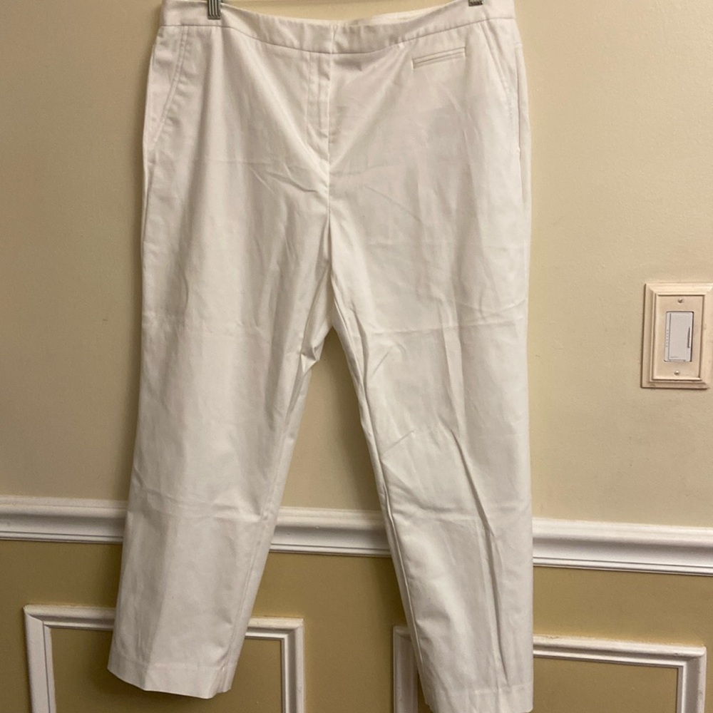 Charter club white cropped pants, flat front
